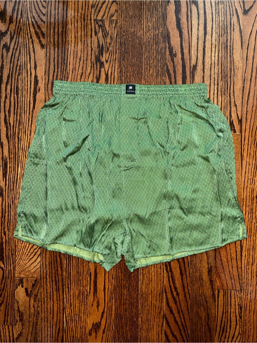 Perry Ellis Silk Satin Boxer Shorts / Light Green
